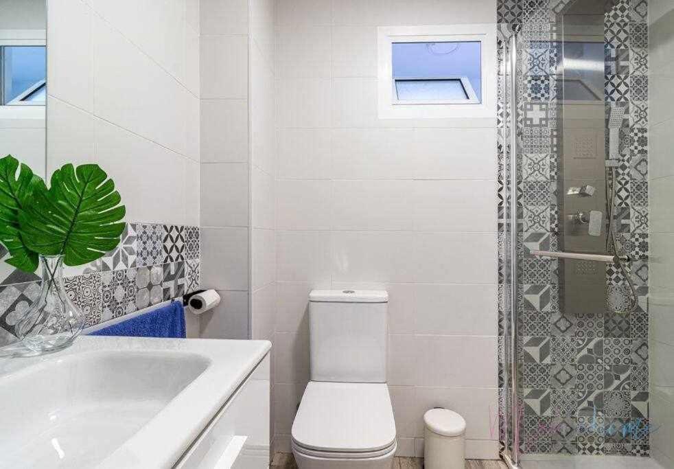 Apartamento 1 En Estadio Sevilla 6 Plazas Y Metro Exteriör bild